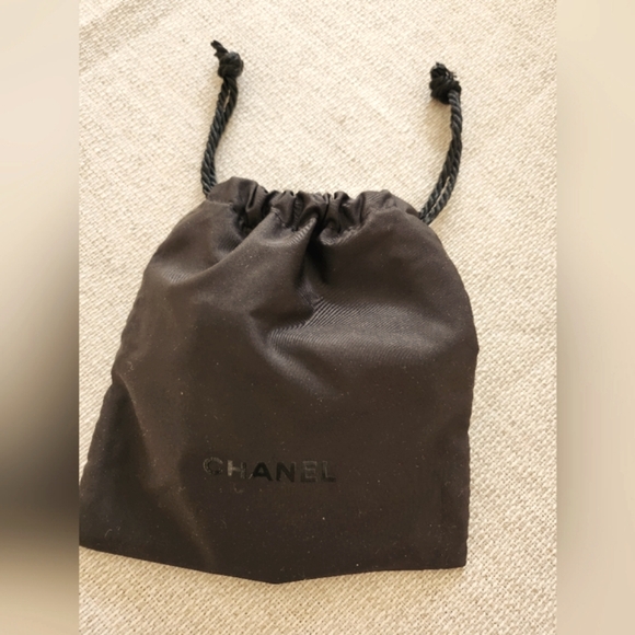 Chanel authentic black drawstring pouch new - Picture 1 of 4